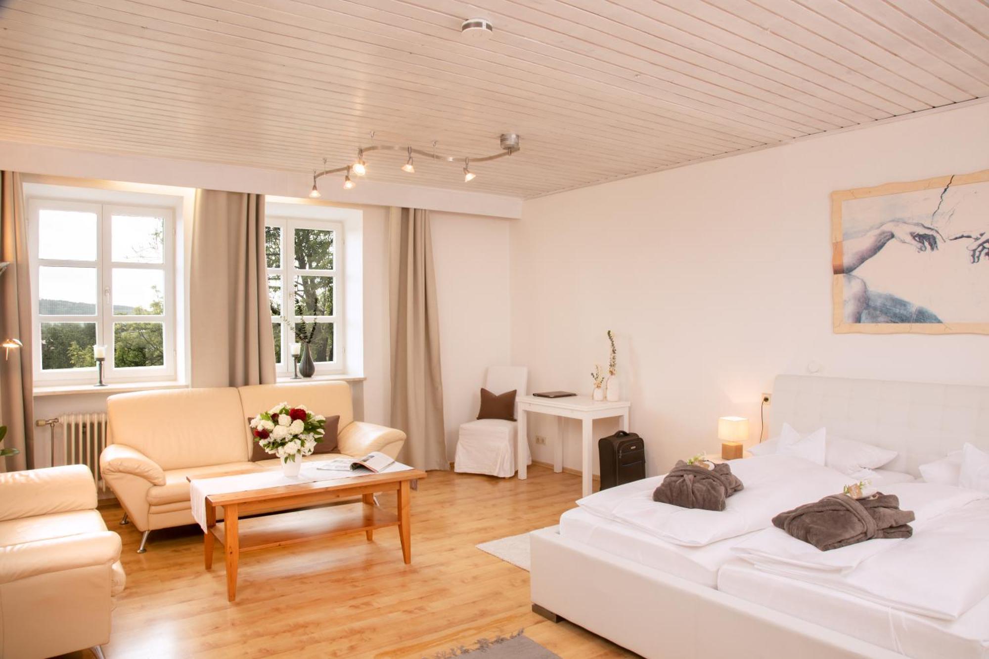 Hotel Alter Weissbraeu Bad Birnbach Exteriör bild