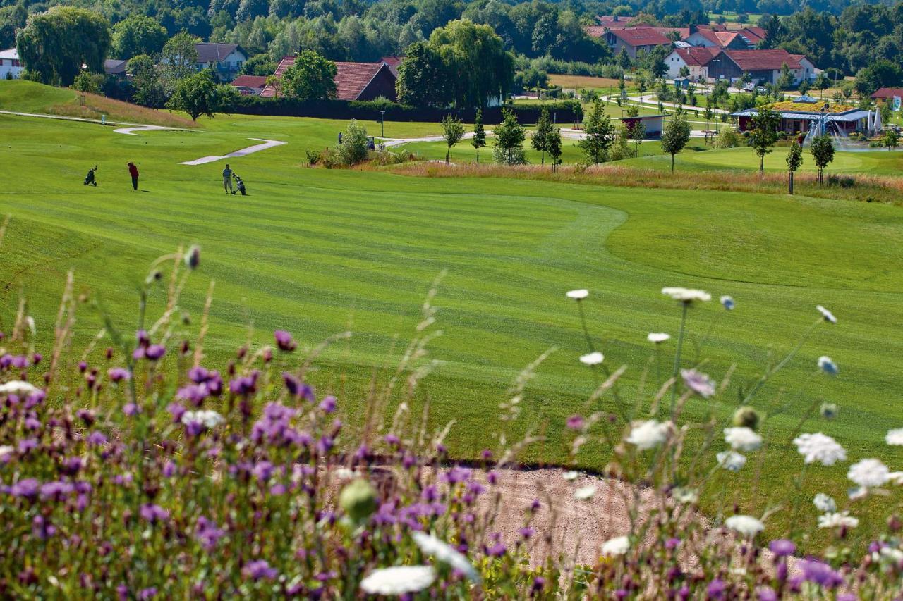 Hotel Alter Weissbraeu Bad Birnbach Exteriör bild