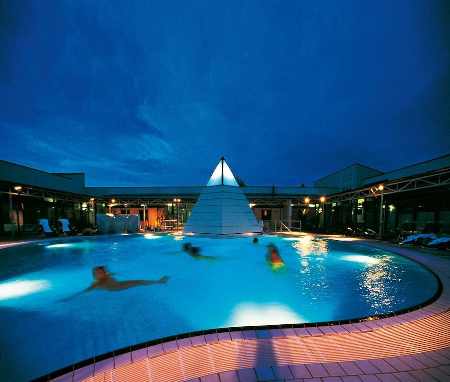 Hotel Alter Weissbraeu Bad Birnbach Exteriör bild